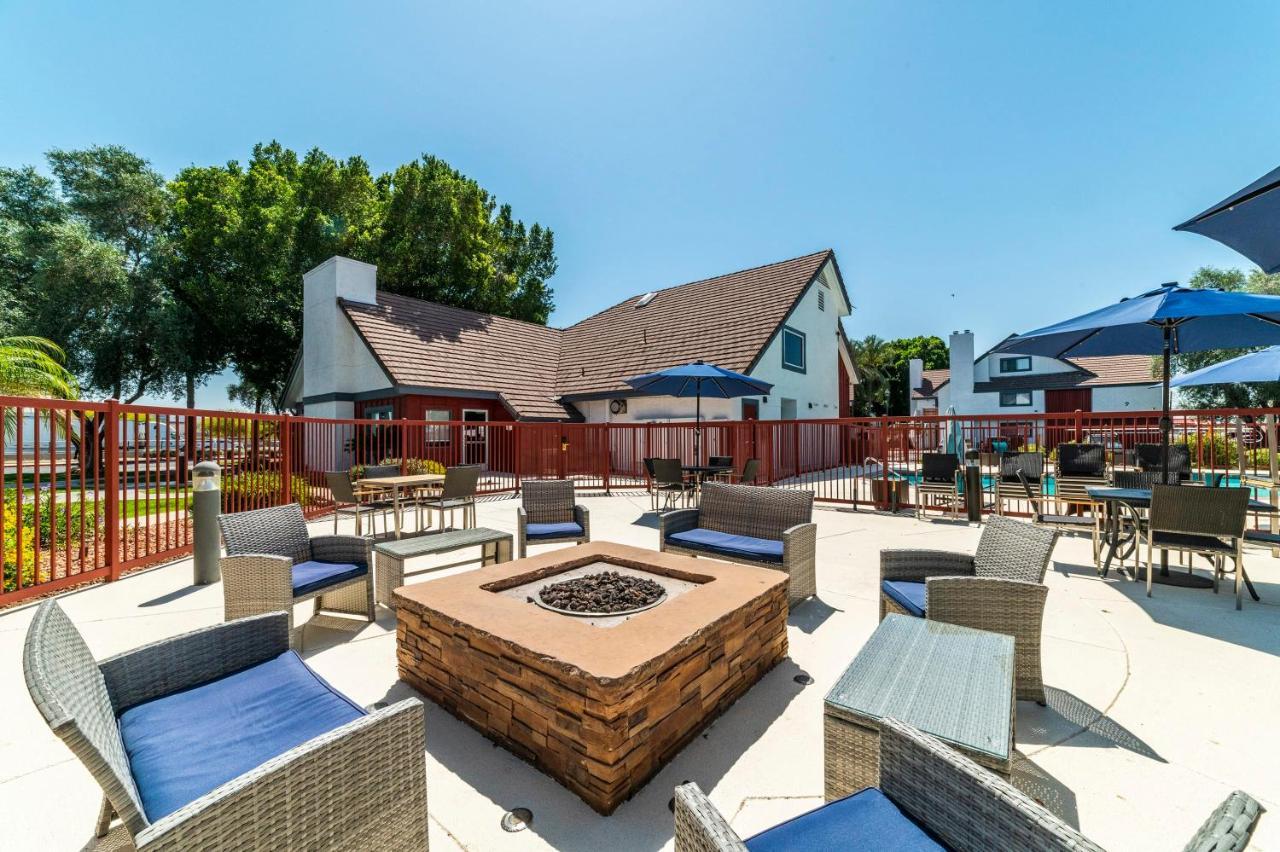 Metro Phx Upstairs 2Bd Sleeps 6 Heated Pool No Pets Allowed Phoenix Ngoại thất bức ảnh